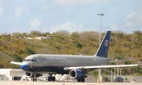 N409UA @ TNCM - Look at my nose