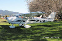 ZK-EOK @ NZRA - RNZAF Base Auckland Aviation Sports Club, Whenuapai