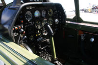 N251MX @ KGEU - cocpit