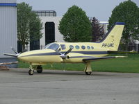 PH-UWL @ EHBD - Cessna C421C Golden Eagle PH-UWL Zurenborgh Beheer BV - by Alex Smit