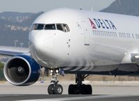 N183DN @ LEBL - With new livery... - by Jorge Molina