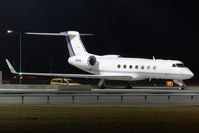 N595A @ LOWW - Gulfstream 5 - by Andy Graf-VAP