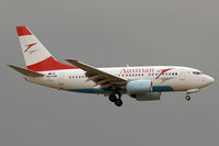 OE-LNM @ LOWW - Austrian Airlines 737-600 - by Andy Graf-VAP