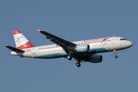 OE-LBN @ VIE - Airbus A320-214 - by Juergen Postl