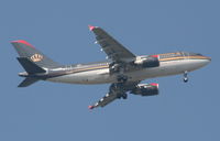 JY-AGM @ EBBR - flight RJ261 is on approach to rwy 07L - by Daniel Vanderauwera