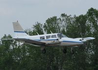 N5051T @ DTN - Landing on 14 at the Shreveport Downtown airport. - by paulp