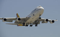 DQ-FJL @ KLAX - Landing 24R at LAX - by Todd Royer