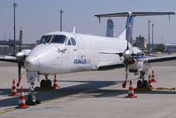HA-FAJ @ VIE - Farnair Europe Beech 1900 - by Thomas Ramgraber-VAP