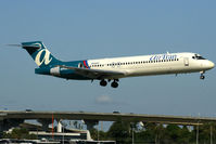 N928AT @ FLL - visitor