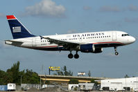 N749US @ FLL - visitor