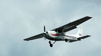 N756SP @ S50 - on final - by Wolf Kotenberg