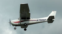 N756SP @ S50 - on final - by Wolf Kotenberg