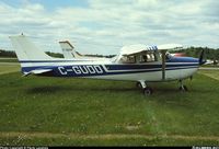C-GUDD @ CYHU - Cessna 172m C-GUDD avant sa peinture 04/2009 - by Par Luc Monette avec Mon fils Marc Antoine