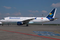 TS-INN @ LHBP - Nouvelair Airbus 320