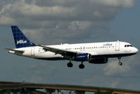 N663JB @ FLL - visitor