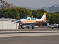 N334RD @ KSMO - N334RD arriving on RWY 21 - by Torsten Hoff