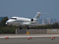 G-EMLI @ KSMO - G-EMLI arriving on RWY 21 - by Torsten Hoff