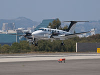 N60WC @ KSMO - N60WC arriving on RWY 21 - by Torsten Hoff