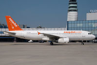 G-TTOJ @ VIE - Easyjet Airbus 320