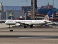 N57863 @ KLAS - Continental Airlines / 2001 Boeing 757-33N - by Brad Campbell