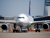 D-AIKH @ VIE - Lufthansa Airbus A330-300