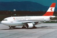 OE-LAC @ LOWG - Austrian A310-324