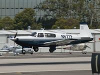 N57TF @ KSMO - N57TF arriving on RWY 21 - by Torsten Hoff