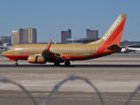 N751SW @ KLAS - Southwest Airlines / 1999 Boeing 737-7H4 - by Brad Campbell