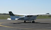 N570ND @ KAXN - a new UND C172S