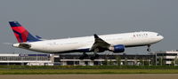 N819NW @ EHAM - DELTA