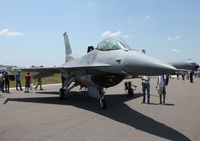 93-0546 @ LAL - F-16C Viper