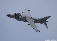 N94422 @ LFI - The Shar, looking good in a turn