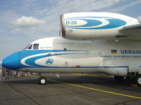 UR-74038 @ EGLF - Farnborough Airshow 2004.