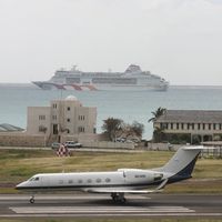N614RD @ TNCM - taking off - by daniel jef