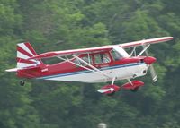 N2885Z @ DTN - Doing touch and goes on runway 14 at the Shreveport Downtown airport. - by paulp