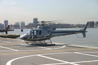 N401LH - Pleasure flight Helicopter ready to go. - by Andrew Simpson
