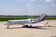 N424QS @ CID - Just pulling out of parking in front of Landmark, heading for Runway 27