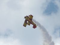 N7699 @ LAL - Gene Soucy performing at Sun N Fun 2009 - Lakeland, Florida - by Bob Simmermon