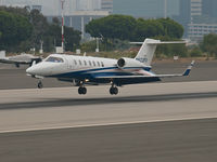 N622FX @ KSMO - N622FX arriving on RWY 21 - by Torsten Hoff