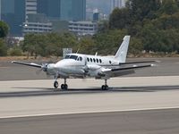 N6756P @ KSMO - N6756P arriving on RWY 21 - by Torsten Hoff