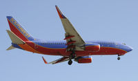N431WN @ KLAX - Landing 24R at LAX - by Todd Royer