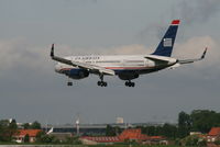 N940UW @ EBBR - flight US750 is descending to rwy 25L - by Daniel Vanderauwera