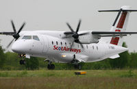 G-BWIR @ EGMC - Arriving in Southend.