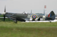 MK356 @ EGMC - If only they had cut the grass!!