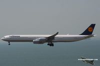 D-AIHT @ VHHH - Lufthansa - by Michel Teiten ( www.mablehome.com )