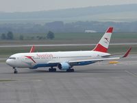 OE-LAZ @ VIE - Third Austrian 767 with winglets but the only one so far with winglets and austrian.com titles on the Engines - by P. Radosta - www.austrianwings.info