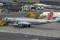 OE-IHA @ VIE - NIKI Embraer ERJ-190-100LR - by Joker767