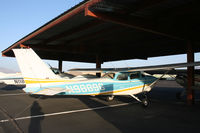 N9889G @ KAVQ - KAVQ