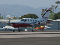 N722SR @ KSMO - N722SR arriving on RWY 21 - by Torsten Hoff