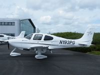 N193PG @ EGBT - Cirrus at Turweston